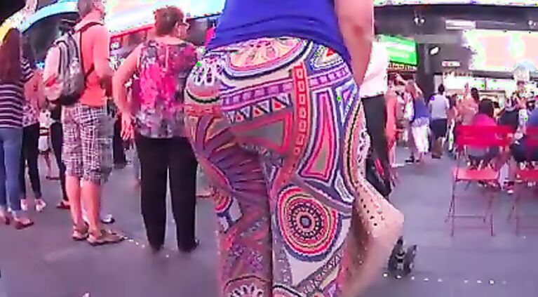 Cute HUGE CULONA in Dress Pants in PUBLIC CANDIDS