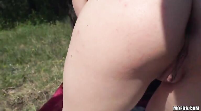 Outdoors ass fuck whore