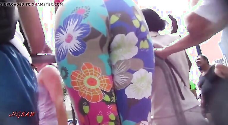 Candid Huge Booty Bubble Ass Pacotuda Pawg Culona Huge Butt 21