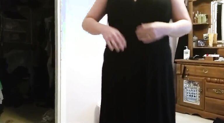 huge tits,nigga girdle, try on dresses, feel her butt