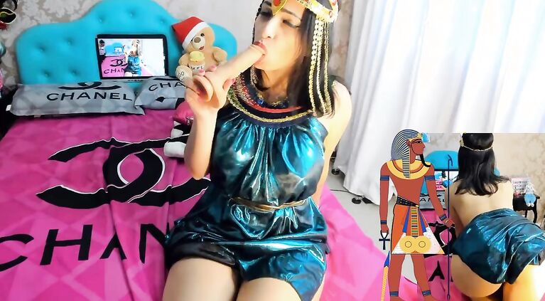 Cosplay Girl Cleopatra Gostosa Gozando gostoso com Lush safada tendo orgasmos