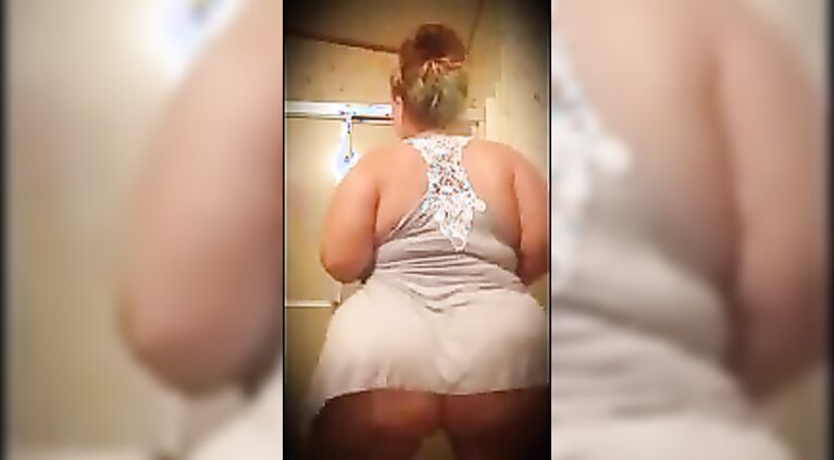 White FAT Spreads Cheeks
